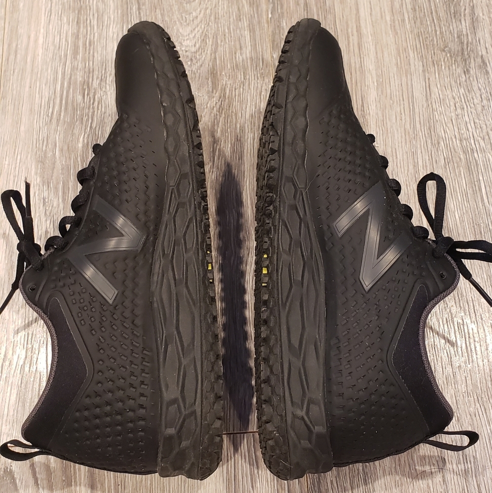 New balance non slip sneakers